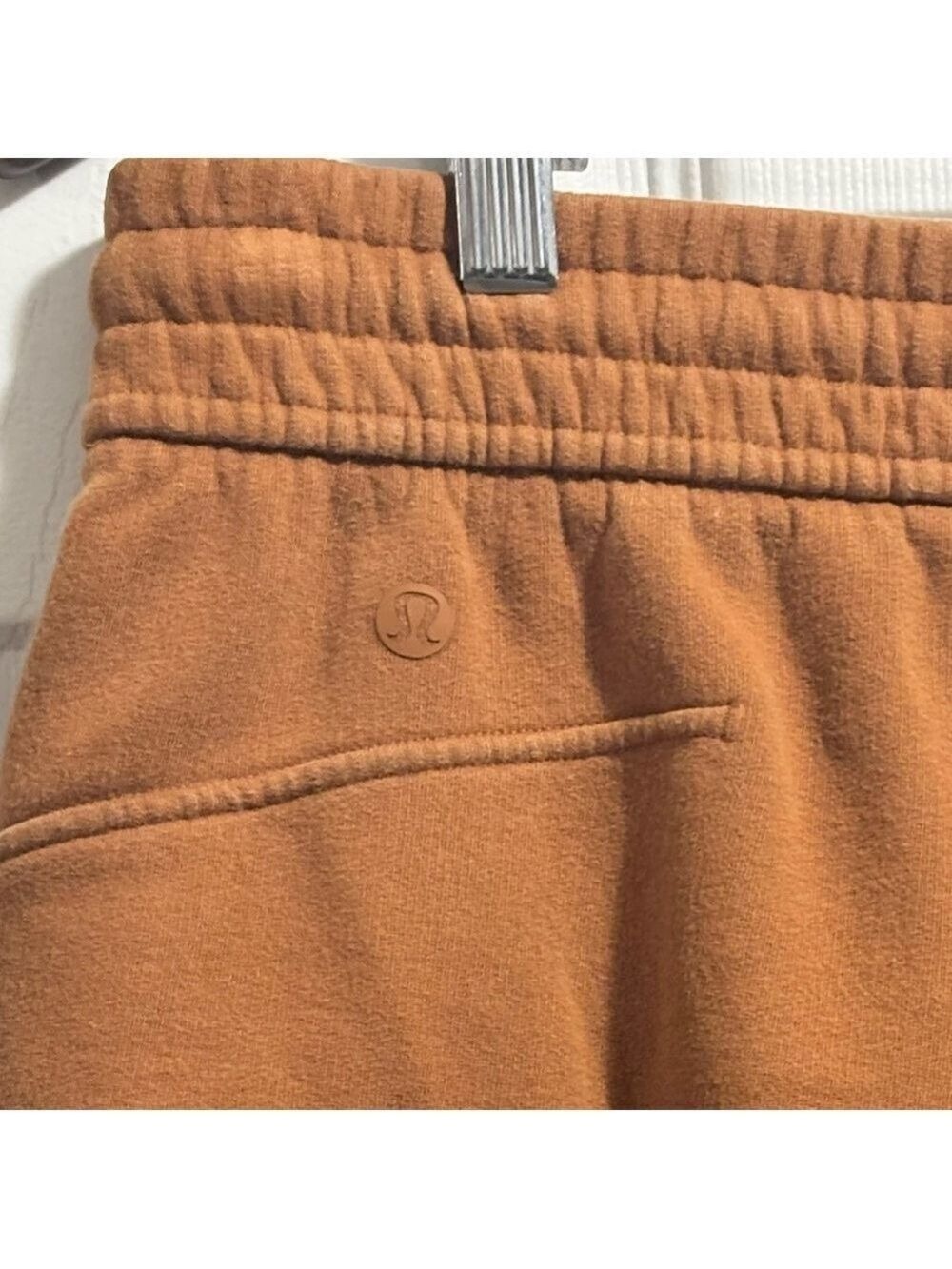 Lululemon Loungeful High Rise 4" Shorts in Butternut Brown size 10 - Picture 10 of 12